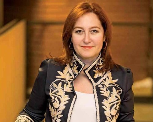 Hande Yaşargil Platin Dergi Röportajı